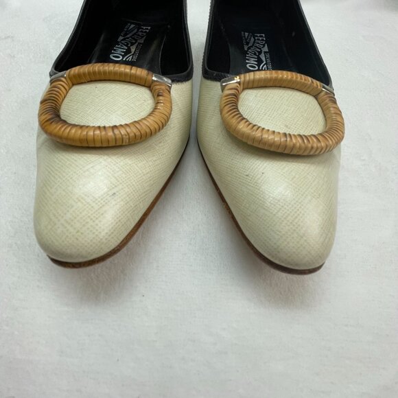 Vintage Salvatore Ferragamo Womens Ivory Leather Loafers Woven Buckle - Picture 3 of 9